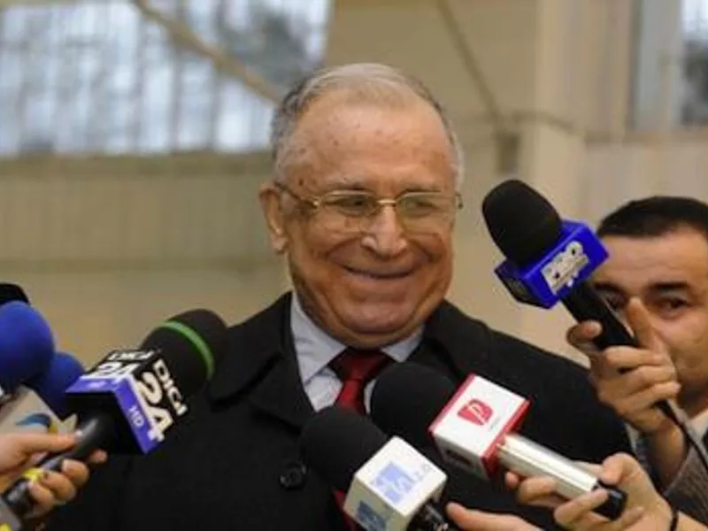 Ion Iliescu e bine/FOTO: hotnews.ro