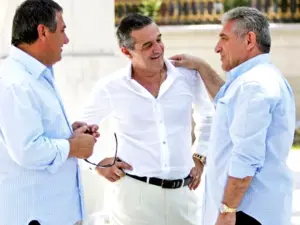 Victor, Gigi și Giovanni Becali - Foto: prosport.to