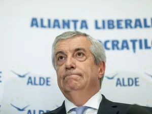 După ruperea alianței de guvernare, Tăriceanu a anunțat că pleacă de la șefia Senatului. Sursa foto: Inquam Photos - George Călin