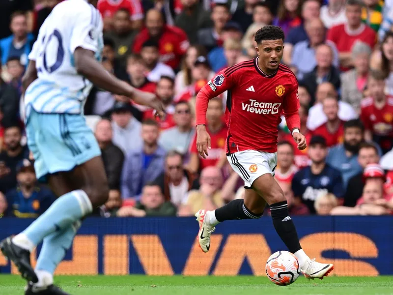 Jadon Sancho a fost scos din grupul de Whatsapp al echipei Manchester United Foto: profimediaimages.ro