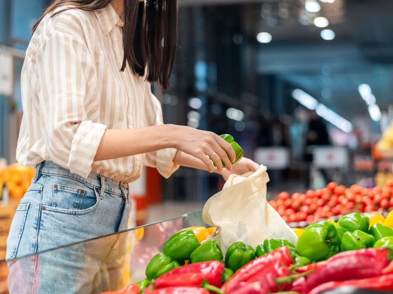 Programul magazinelor de 1 mai și de Paște. Cum vor funcționa supermarketurile și mallurile. Foto: Freepik.com (Imagine cu caracter ilustrativ)