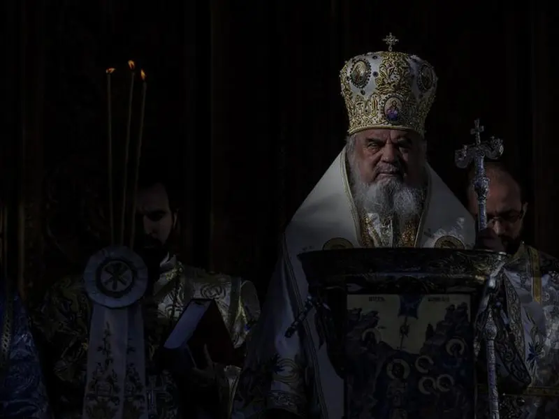 Patriarhul Daniel: Prin învierea Sa, Hristos vindecă pe om de moarte şi de stricăciune - Foto: INQUAM PHOTOS / Bogdan-Ioan Buda