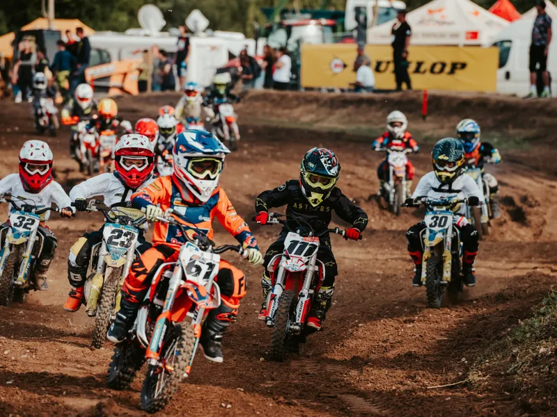 În 2023, Campionatul Mondial de Motocross pentru Juniori se desfășoară în România - Foto: motorheads.ro