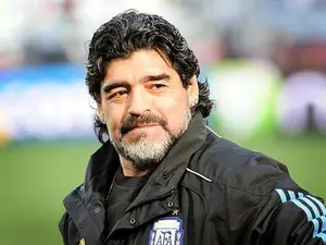 Maradona, îngropat fără inimă, să nu i-o fure fanii /foto: vice