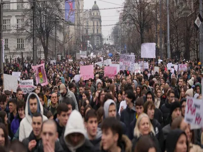 Președintele Serbiei va fi demis. Protesele masive declanșate de studenți au dus la alegeri noi foto: Profimedia Images (fotografie cu caracter ilustrativ)