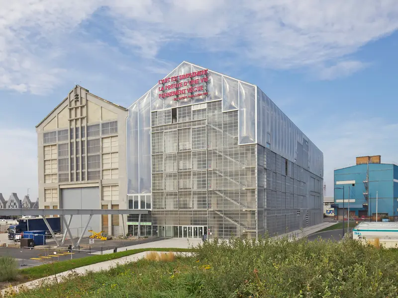 Premiul Pritzker, cea mai prestigioasă distincţie din lumea arhitecturii, a fost decernat francezilor Jean-Philippe Vassal şi Anne Lacaton. / Foto: pritzkerprize.com