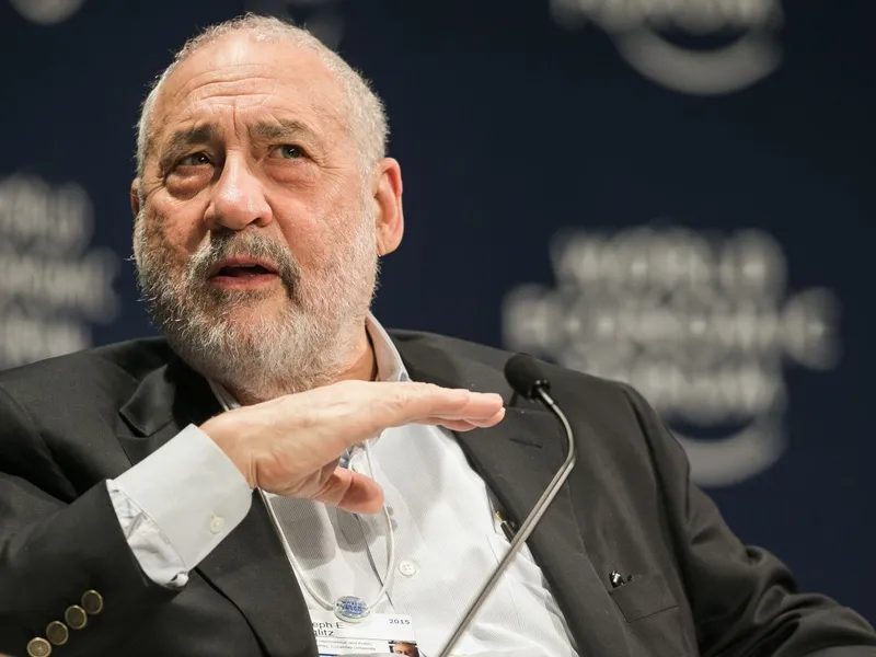 Joseph Stiglitz: Prăbuşirea SVB - Eșecuri profunde în conduita politicii de reglementare și monetare - Foto: Flickr/World Economic Forum