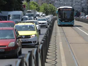 Autobuzele din București: Cu ITP valabil de la RAR, trase pe dreapta de Protecția Comnsumatorului / Inquam Photo / Octav Ganea