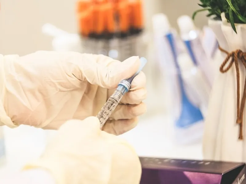 INSP: 82,9% din cazurile de COVID-19 confirmate în săptămâna 23 – 29 august, la persoane nevaccinate/FOTO: Unsplash