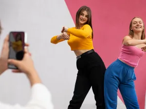 Reprezentanți ai TikTok vor fi audiați la Parlamentul European. Au fost influențate alegerile Foto: Freepik (fotografie cu caracter ilustrativ)