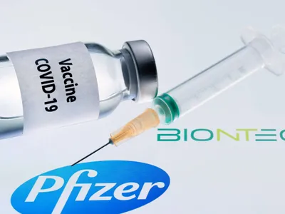 EMA autorizează extragerea a 6 doze dintr-o fiolă de vaccin Pfizer/BioNTech/FOTO: Getty