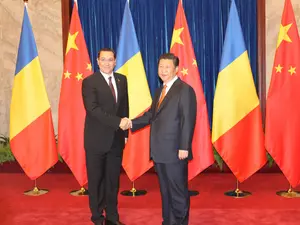 Ponta și președintele Chinei - FOTO: gov.ro