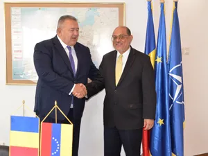 Președintele Camerei de Comerț și Industrie a României, Mihai Daraban, a avut o întâlnire cu E.S. José de Jesús Sojo Reyes, însărcinat cu afaceri al Ambasada Republicii Bolivariene a Venezuelei în România. Foto: CCIR