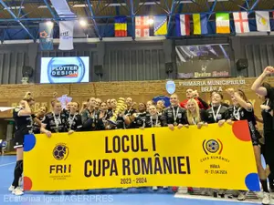 CSM Bucureşti a cucerit Cupa României la handbal feminin. E al șaptelea trofeu în palmares Foto: Agerpres