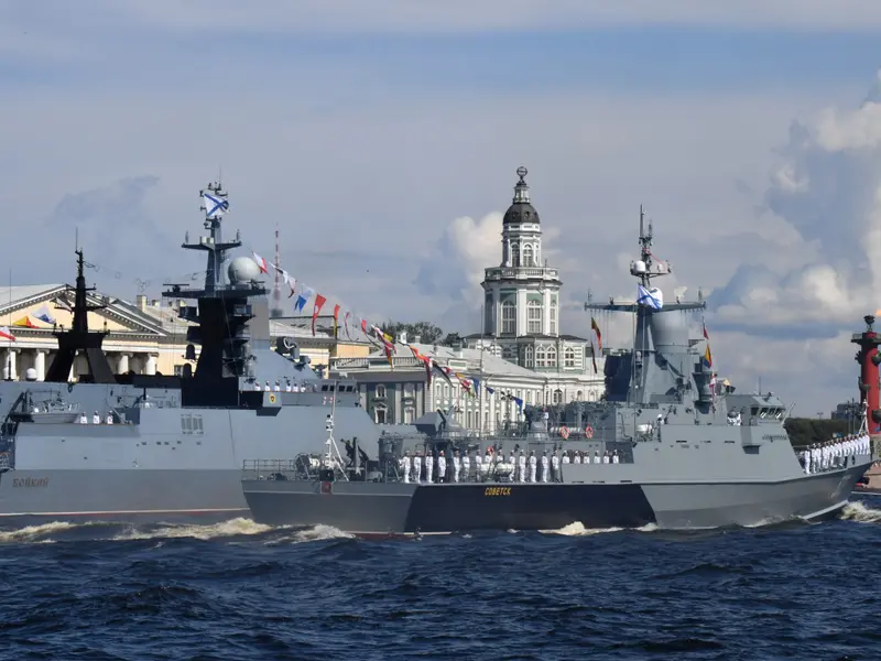 Demonstrație de forță: Rusia implică 300 de nave şi 20.000 de soldați în exerciții militare Foto: profimediaimages.ro