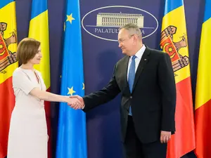 Prim-ministrul Nicolae Ciucă s-a întâlnit vineri, la Palatul Victoria, cu preşedintele Republicii Moldova, Maia Sandu- Foto: Facebook