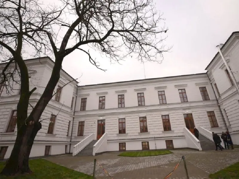 Spital de oncologie nou, inaugurat în Arad - Foto: Facebook/Gheorghe Falca