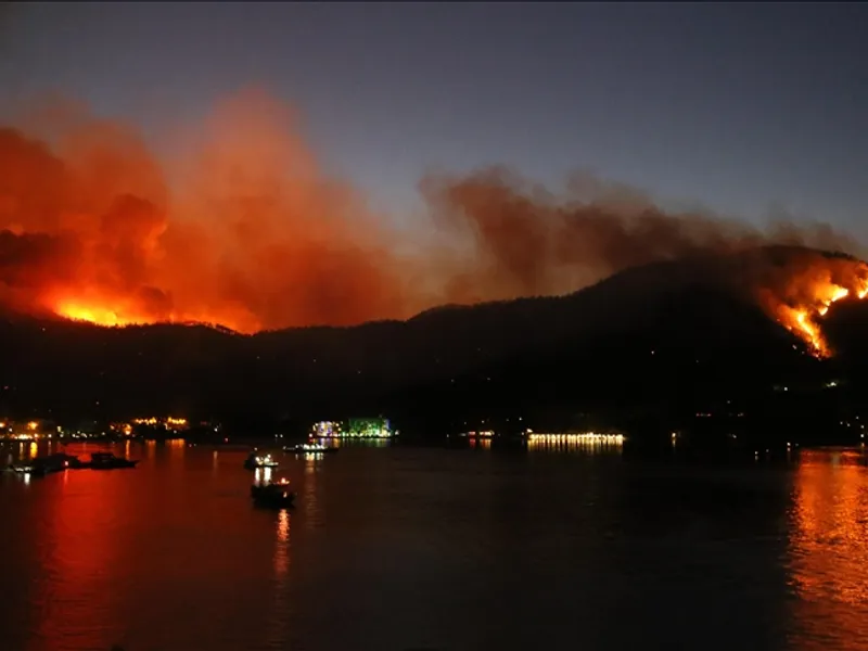 Incendii masive de pădure în sudul Turciei pun la pământ turismul/Foto: aa.com.tr