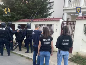 Poliția și DIICOT au descins în azilele groazei Foto: DIICOT-Poliția Română