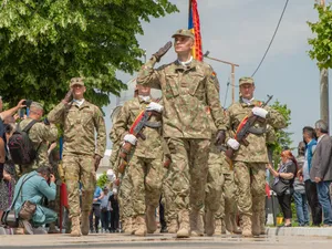 Se fac angajări în Armată. A crescut limita de vârstă a candidaților și pot intra mai ușor în sistem foto: Facebook/Centrul Militar Botoșani