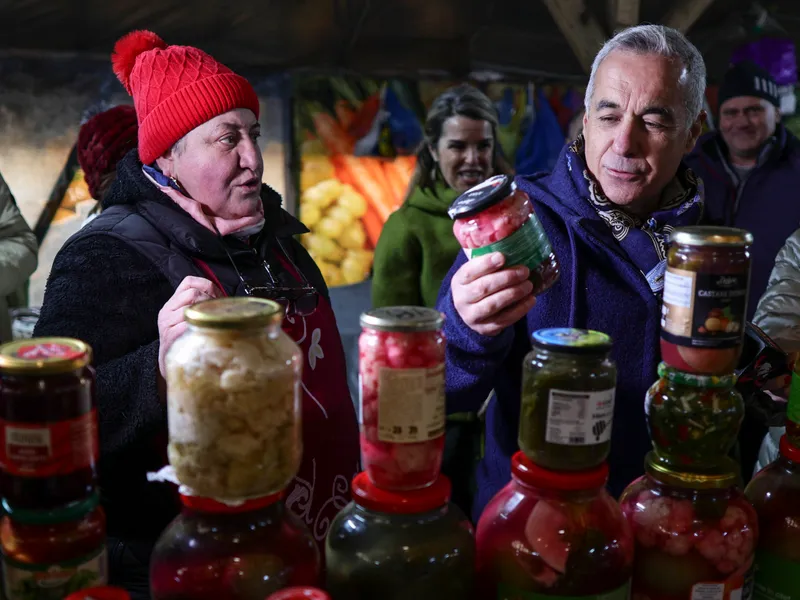 În ce zi decide CCR dacă îl lasă pe Călin Georgescu să candideze. Ce dovezi are împotriva lui? - Foto: Profimedia Images