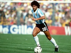 Infirmierul de noapte al lui Maradona spune că nu și-a abandonat pacientul / bbc