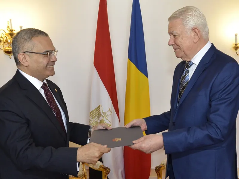 Ambasadorul Salah el-Sadek, cu Teodor Meleșcanu. Foto MAE