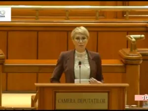 Raluca Turcan a cerut revocarea lui Liviu Dragnea de la președinția Camerei Deputaților