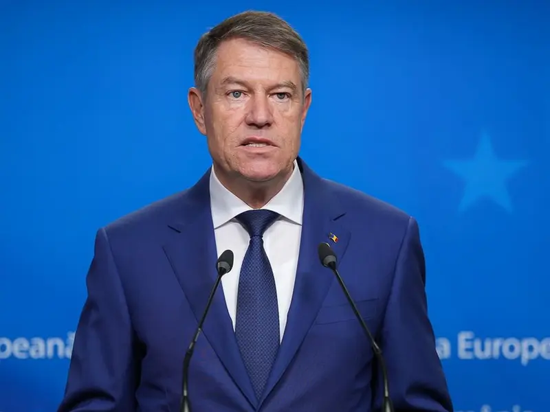 Klaus Iohannis, despre coaliţie: "Unii politicieni merg la televizor şi îi ia gura pe dinainte" - Foto: presidency.ro