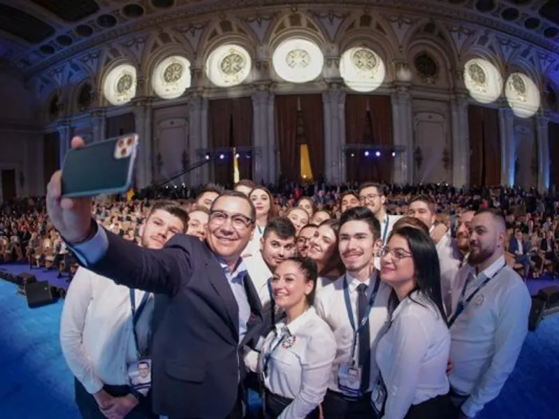 Ponta cu băieți și fete/FOTO: g4media.ro