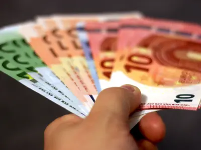 ANI a descoperit averi nejustificate de 400.000 de euro. Cine sunt persoanele în cauză/FOTO: Pexels