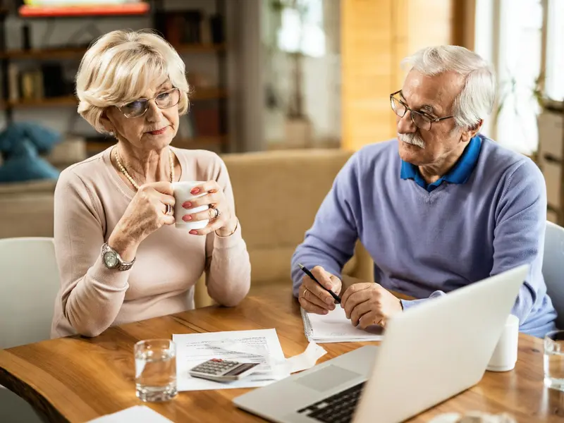 Pensie tăiată pentru 2 categorii de pensionari începând de luni. Ce acte trebuie să depună urgent - Foto: Freepik