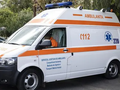 Un șofer de ambulanță băut a lovit un om. A consumat alcool pentru că se certase cu soția - Foto: Serviciul Județean de Ambulanță Iași (Imagine cu caracter ilustrativ)