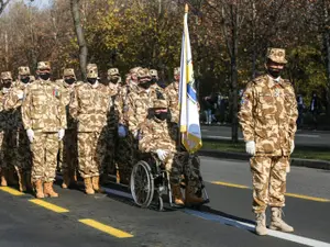 Militarii veterani din teatrele de operații participă la Parada Militară de ! Decembrie/foto: facebook