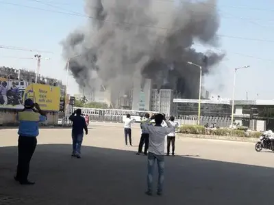 Incendiu la Serum institute of India/FOTO: ndtv.com