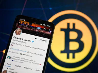 Ce se întâmplă cu Bitcoin dacă va câştiga Donald Trump. Merită să investeşti? - Foto: Profimedia Images