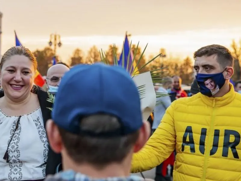 Diana Șosoacă și George Simion (InquamPhotos / Liviu Chirica)