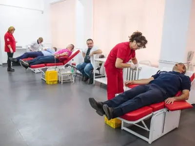 Medicii nu mai fac faţă numărului mare de donatori de sânge într-un oraș din țară. Motivul - Foto: Ziarul de Iași