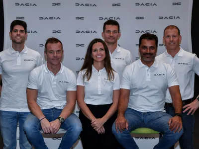 Dacia vrea să scrie istorie în Raliul Dakar: Nasser Al-Attiyah, Sébastien Loeb, Cristina Herrero - Foto: Dacia