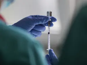 Copilul trebuia să fie vaccinat contra hepatitei. FOTO: INQUAM