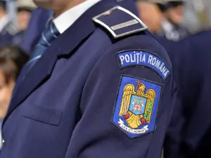 MAI nu găsește materiale pentru uniformele polițiștilor. Noile echipamente, amânate 3 luni. / Foto: sindicateuropol.ro