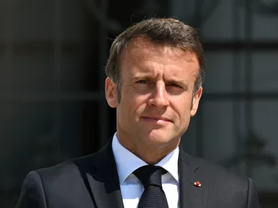 Macron cere NATO garanții de securitate pentru Ucraina - Foto: Profimedia