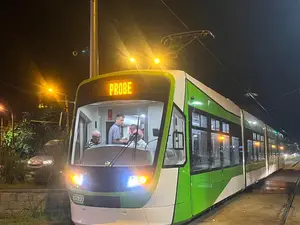 STB a efectuat primele teste pe traseu cu noul tramvai Astra Imperio Metropolitan. / Foto: Asociatia Metrou Usor, Facebook