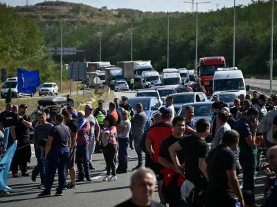 Șofer român a depășit coloana de 10 km și a intrat în mulțimea de bulgari care protestau - Foto: Profimedia Images (rol ilustrativ)