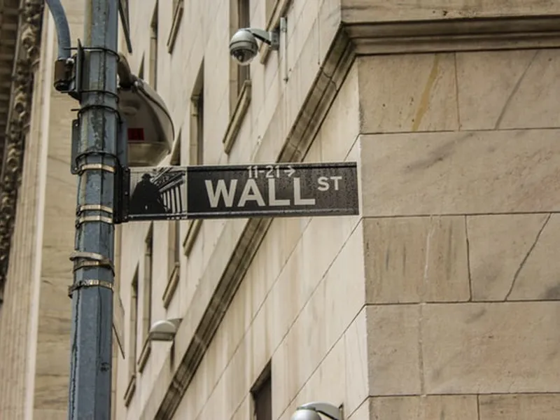 Wall Street dă afară de pe bursă cele mai mari trei companii telecom deținute de statul chinez/FOTO: unsplash.com