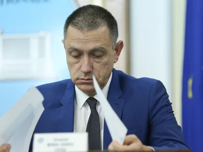 Mihai Fifor, ministrul Apărării