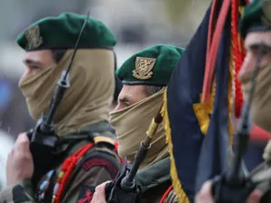 Macron anunță că va participa la o prezență militară avansată a NATO în România/foto: getty