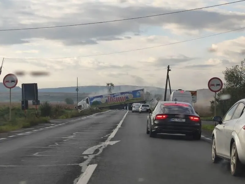 Accident camion - Infotraficromania