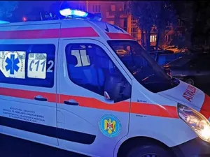 Accident rutier în Craiova. 3 tineri răniți după ce mașina în care se aflau s-a înfipt într-un stâlp - Foto: Profimedia images