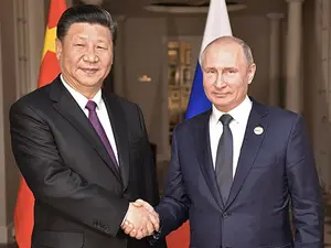 Vladimir Putin îl laudă pe Xi Jinping. „China este de departe cel mai important aliat pentru Rusia” - Foto: Wikimedia/Kremlin.ru/CC BY 4.0 - 26 iulie 2018, întâlnire Putin - Xi Jinping